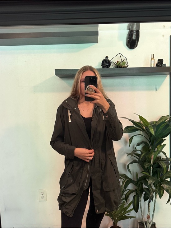 Abercrombie & Fitch Jackets & Blazers - Abercrombie & Fitch Black Hooded Utility Jacket
